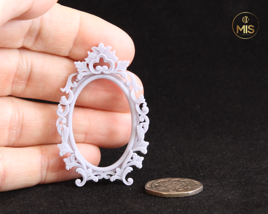 Detailed miniature oval vintage ornamental baroque style painting/picture frame - Unpainted