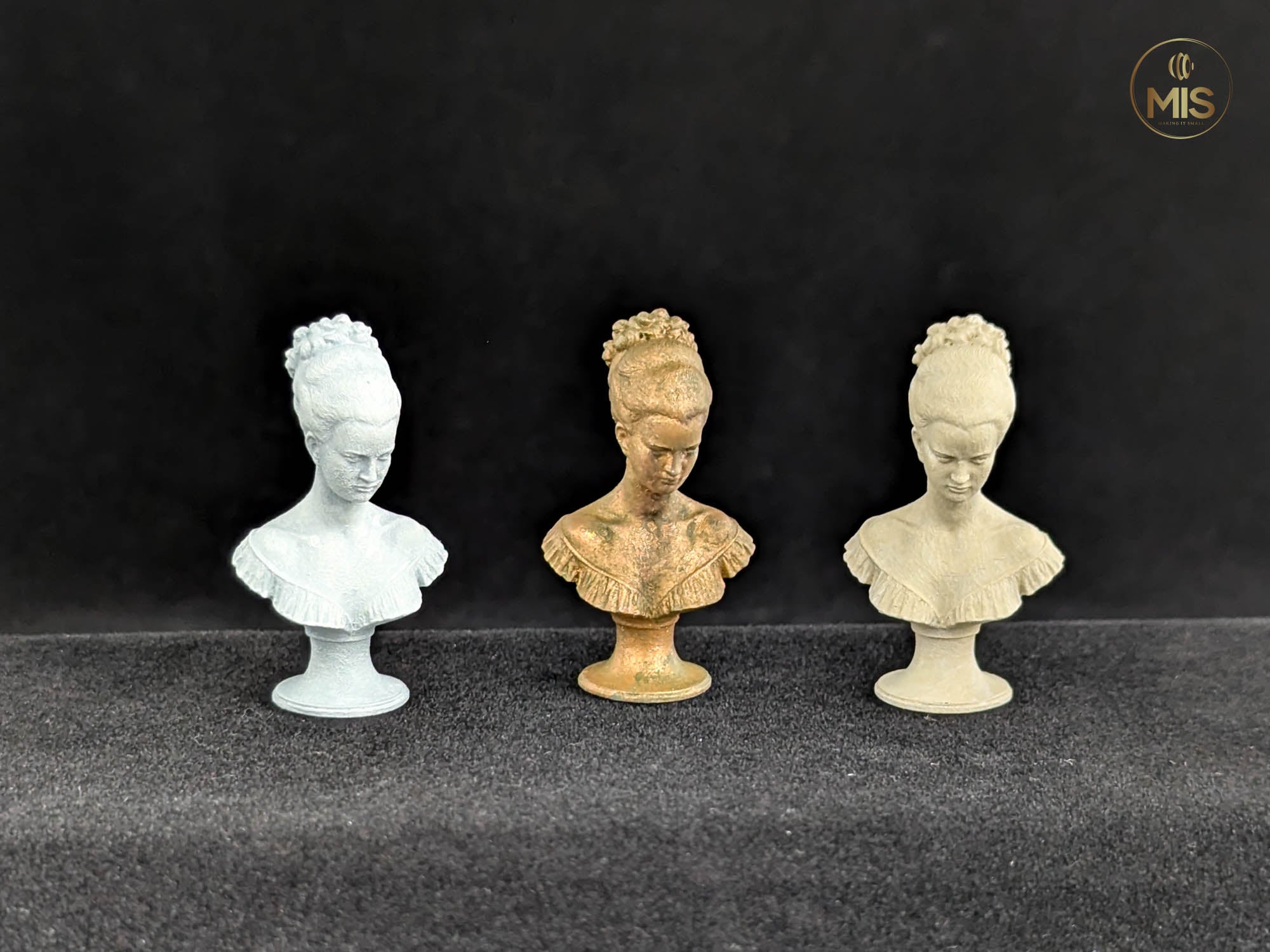Miniature decoration bust statue - detailed hand painted or ready to paint