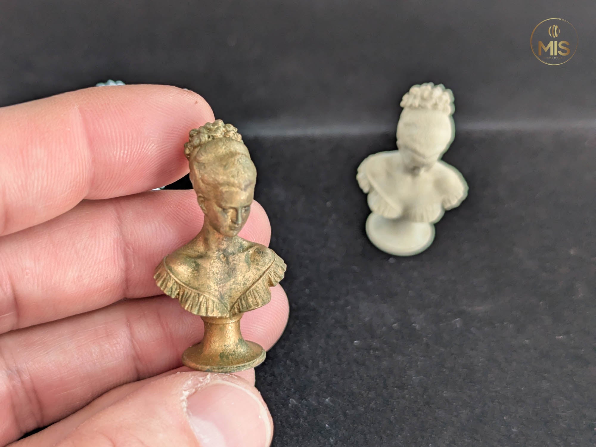 Miniature decoration bust statue - detailed hand painted or ready to paint